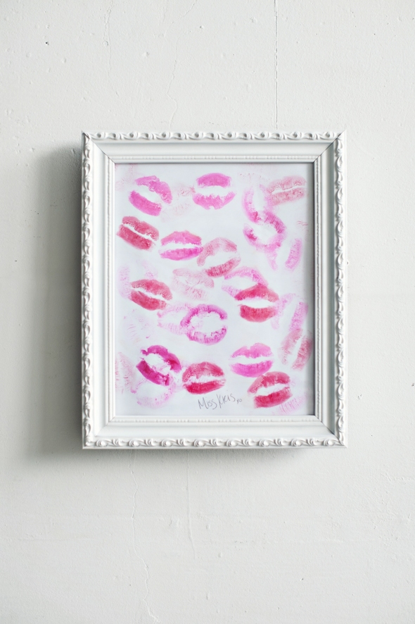 Miss Kris DIY Glitter N Glue Lipstick Kiss Art Valentine's  FRAMED ART